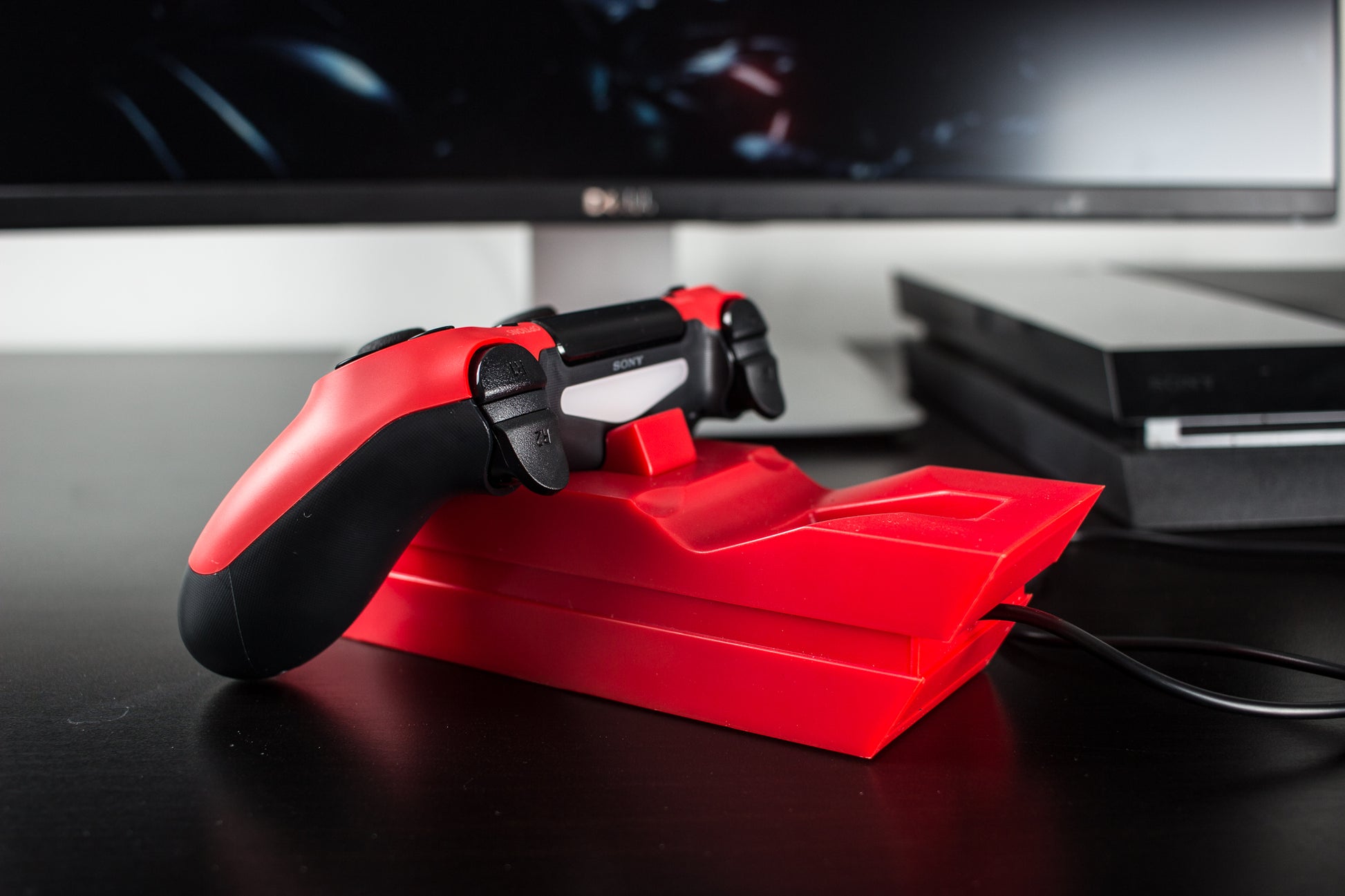 Venom PlayStation 4 Twin Charge Docking Station - Red (PS4)