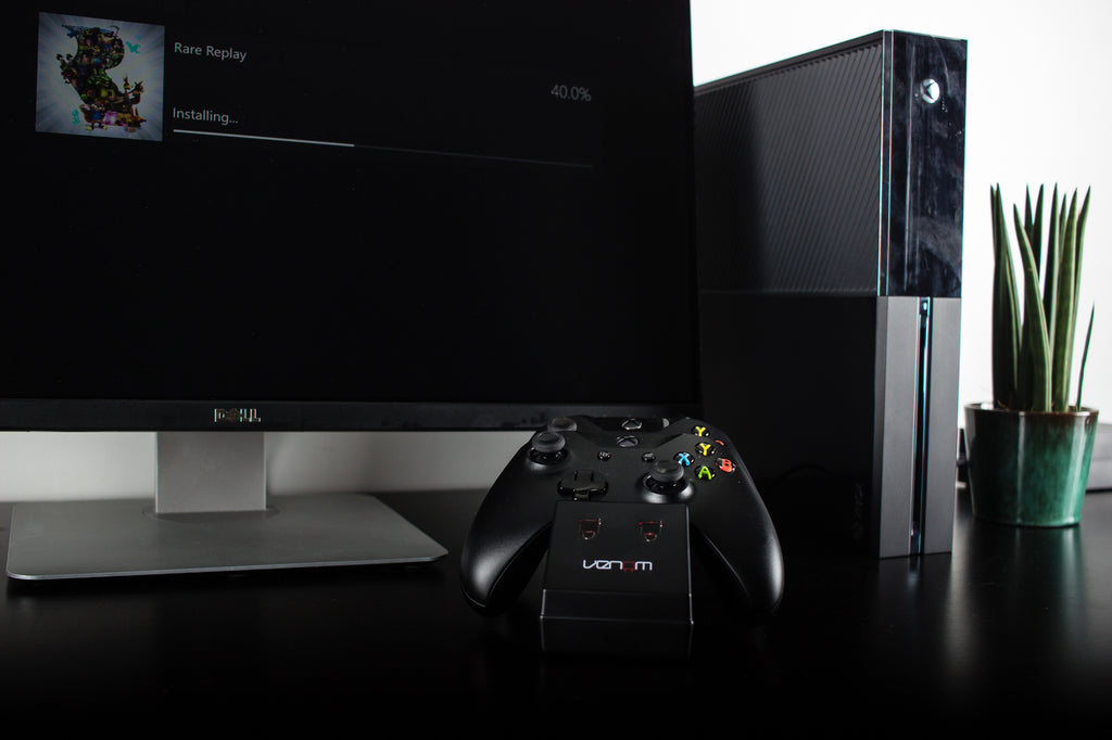 Venom Twin Docking Station with 2 X Rechargeable Battery Packs-Black - Xbox One