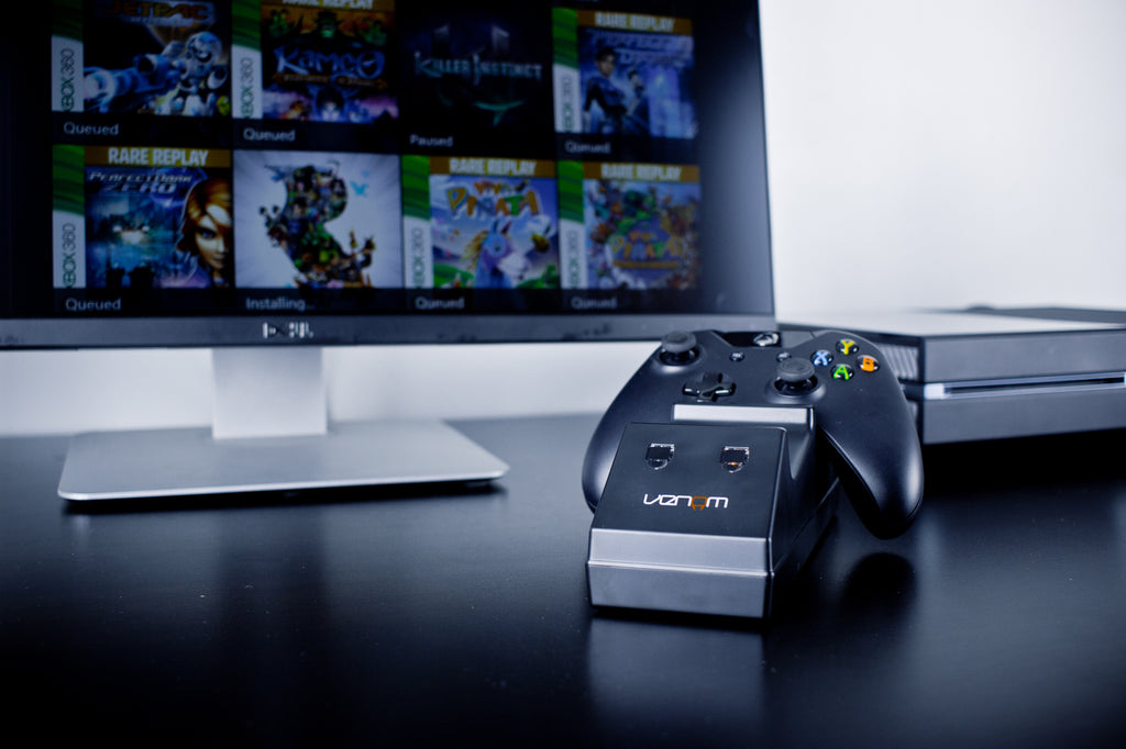 Venom Twin Docking Station with 2 X Rechargeable Battery Packs-Black - Xbox One