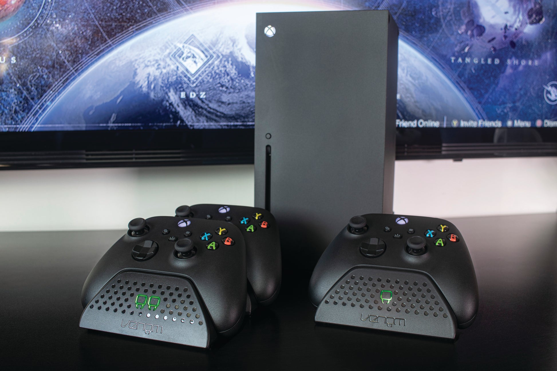 Venom Charging Dock with Rechargeable Battery Pack - Black (Xbox Series X/S)